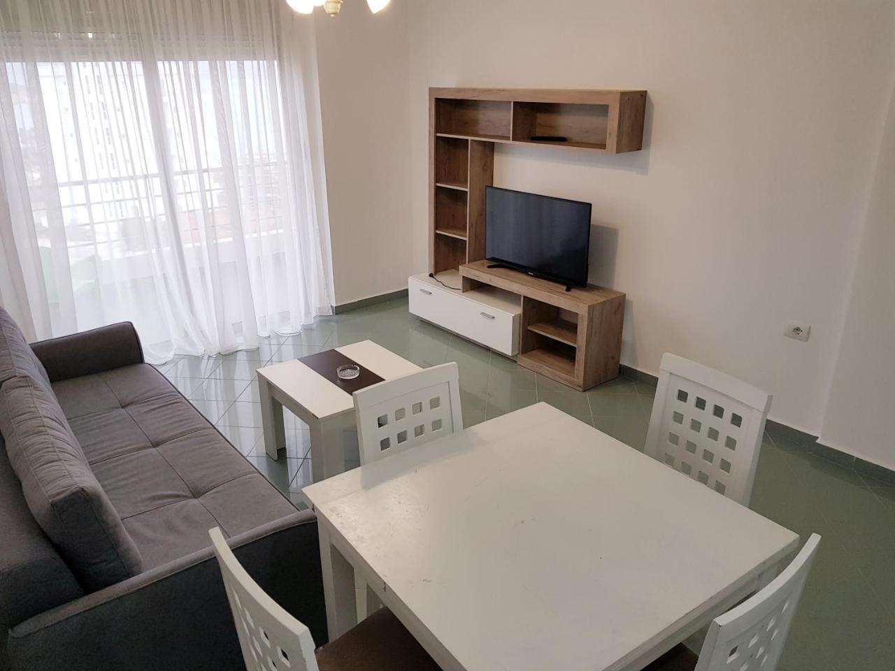 Apt Sarandë Exterior foto